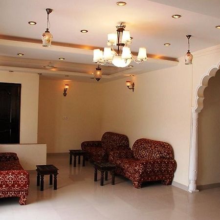 Hotel Malak Mahal Palace ジャイプール エクステリア 写真
