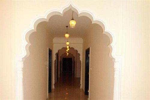 Hotel Malak Mahal Palace ジャイプール エクステリア 写真